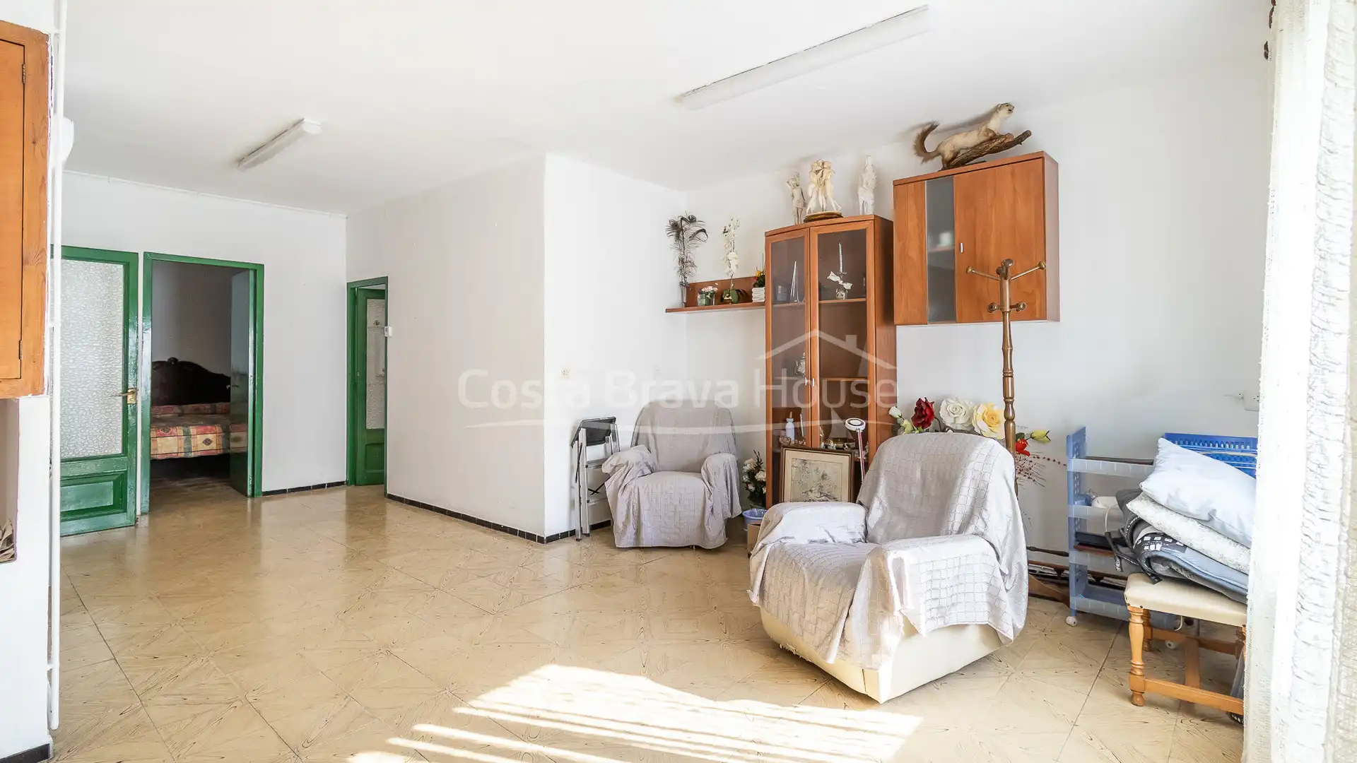 Living room of Country homes for sale in Begur  with Air Conditioner, Heating and Private garden