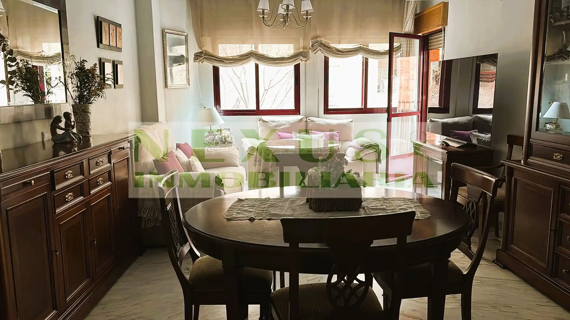 Living room of Flat for sale in Cáceres  with Air Conditioner, Heating and Storage room