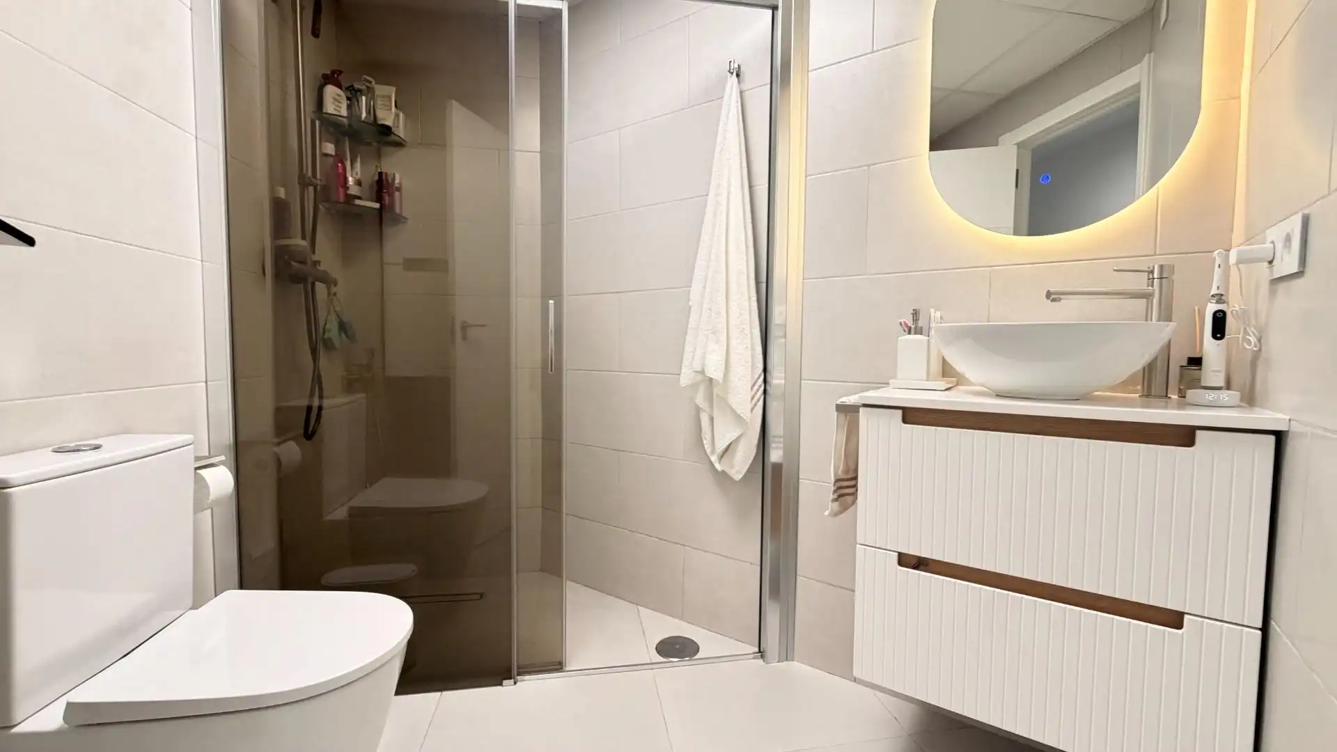 Bathroom of Apartments for sale in Elche ciudad