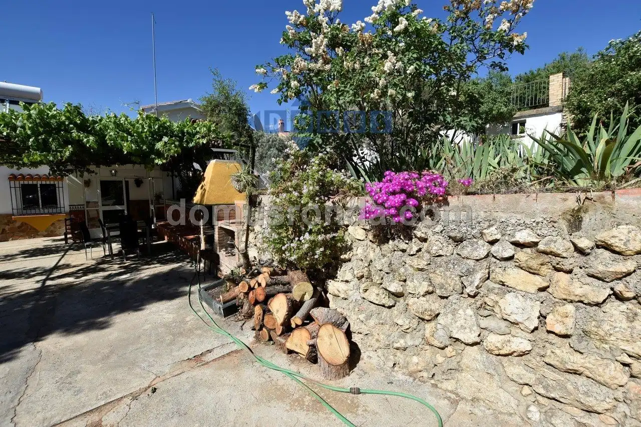 Jardín de Finca rústica de alquiler en Ronda con Aire acondicionado, Calefacción y Trastero