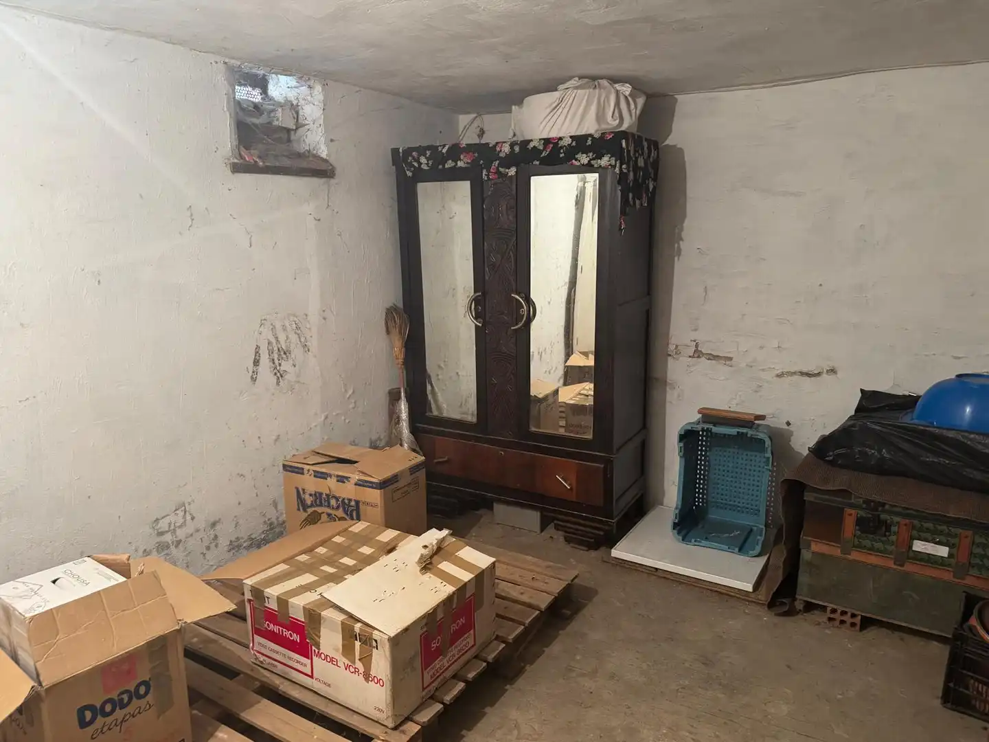 Casa o xalet en venda en Urdiales del Páramo amb Calefacció, Traster i Internet