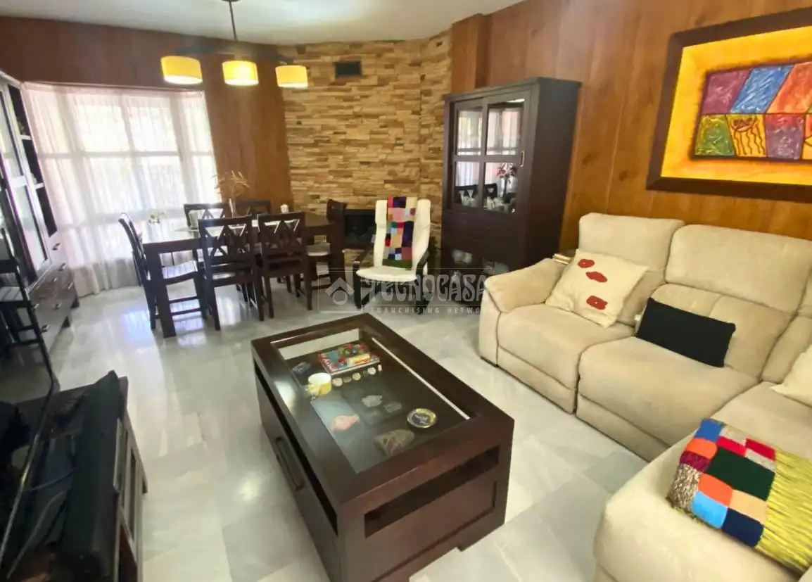 Living room of Houses for sale in Chiclana de la Frontera  with Air Conditioner