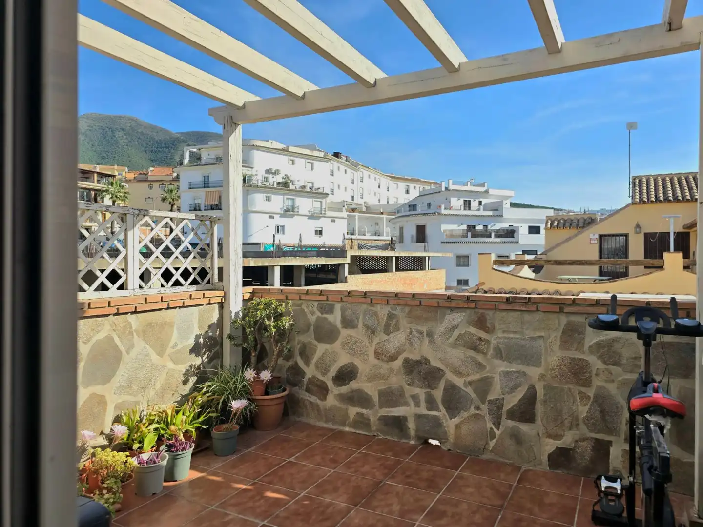 Vista exterior de Ático en venta en Alhaurín El Grande con Aire acondicionado, Calefacción y Parquet
