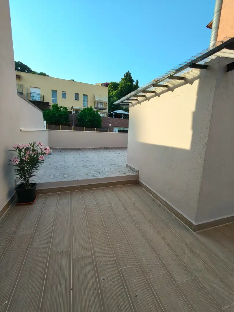 Terrassa de Casa adosada en venda en Pineda de Mar amb Aire condicionat, Calefacció i Parquet