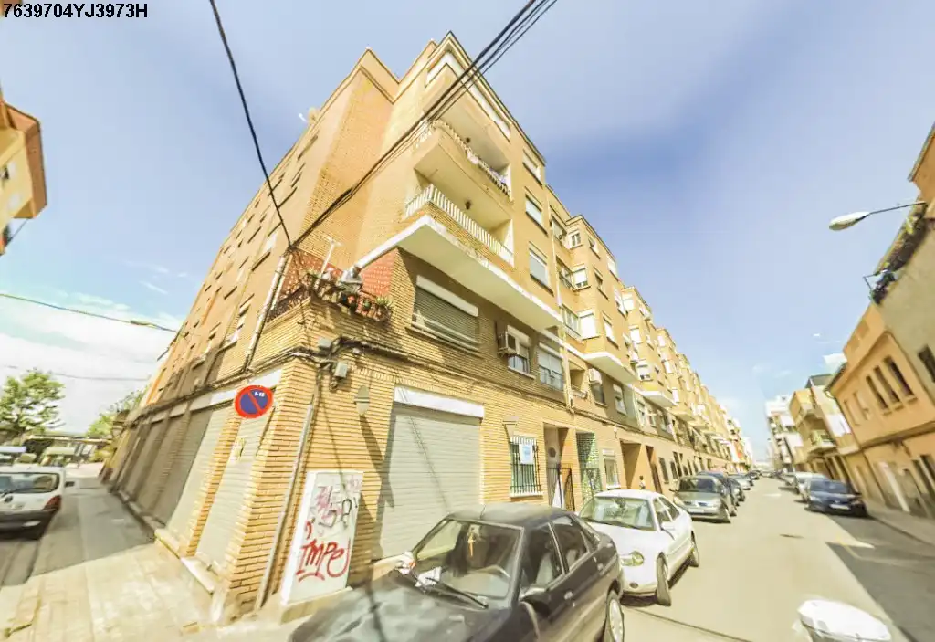 Vista exterior de Piso en venta en Sagunto / Sagunt