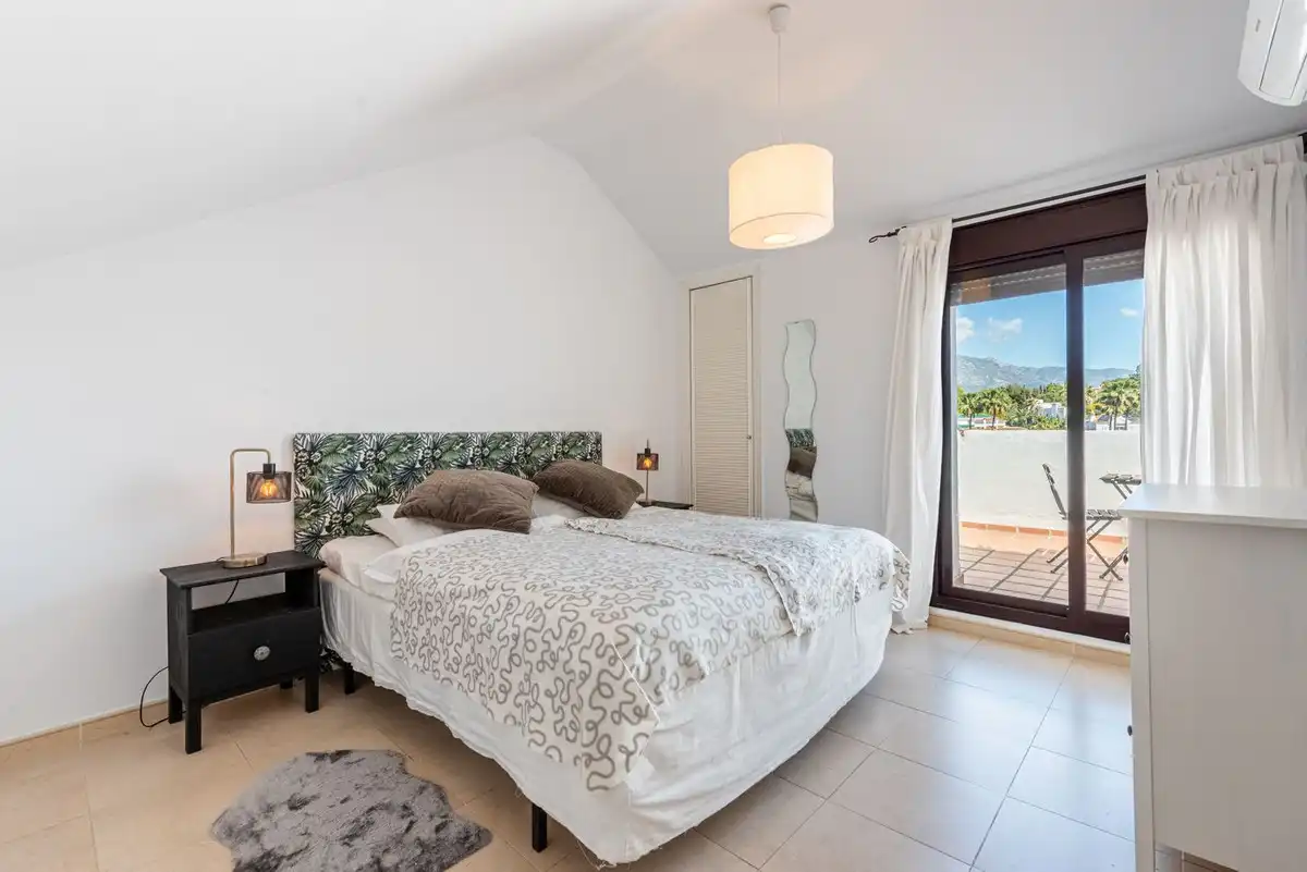 Apartament amb piscina en venda a Nueva Andalucía, imagen 8