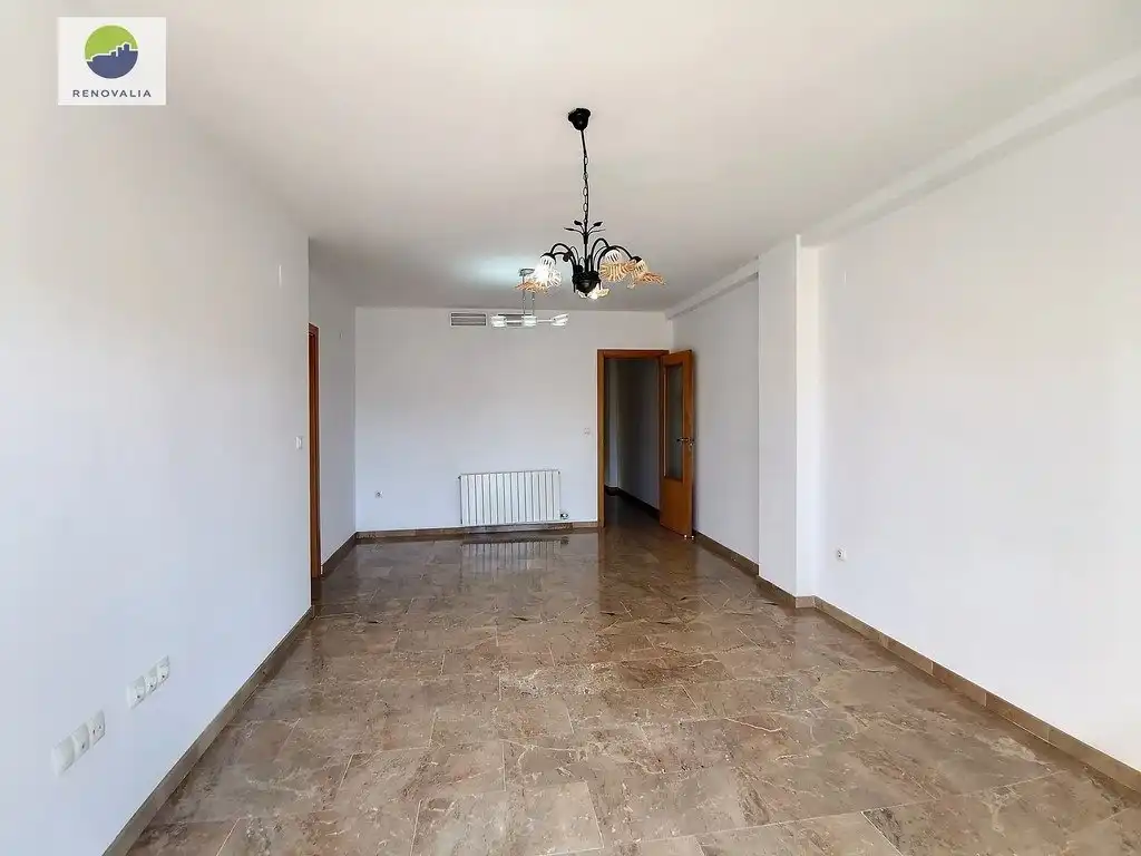 Wohnung zur Miete in Armilla mit Klimaanlage, Heizung und Terrasse
