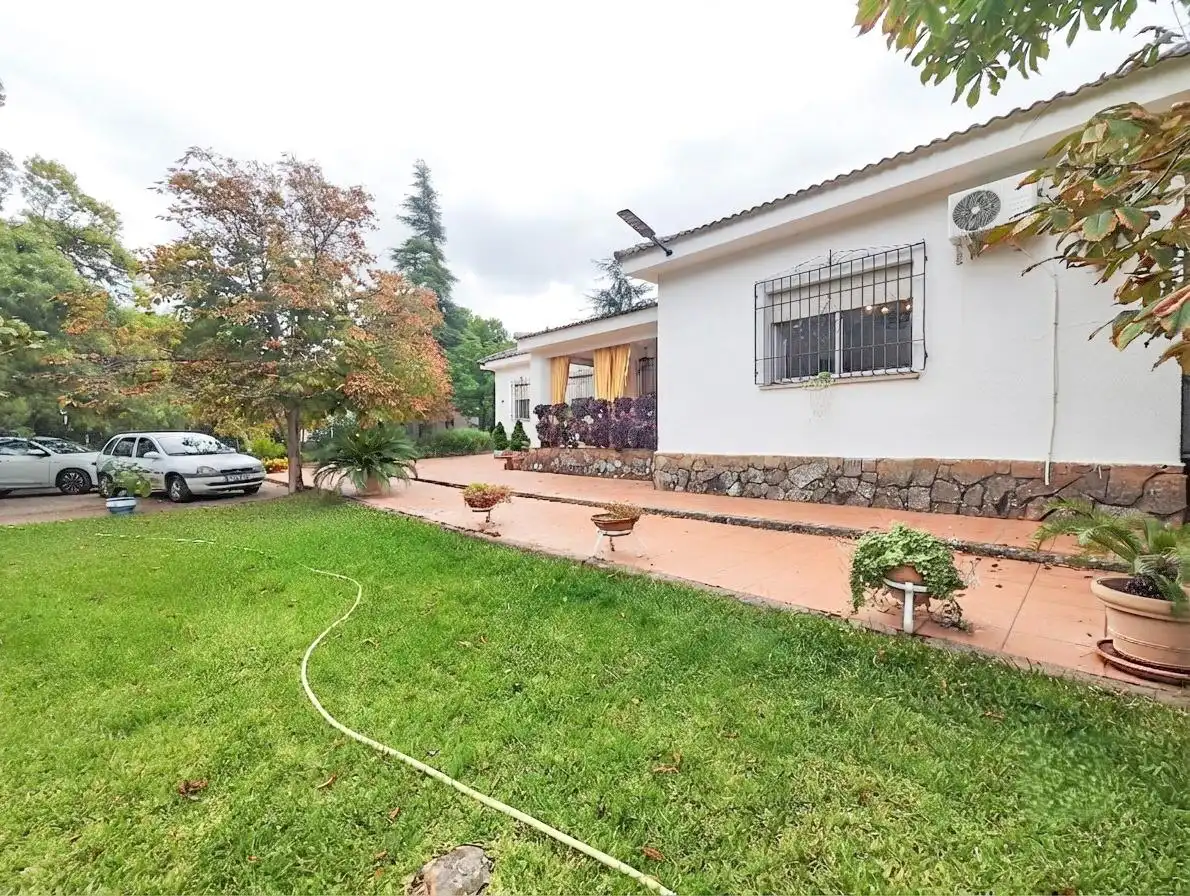 Casa o xalet en venda a CM-4110, PAU 2-600