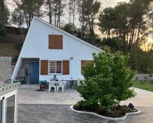 Exterior view of House or chalet for sale in Cabrera d'Anoia  with Storage room and Swimming Pool