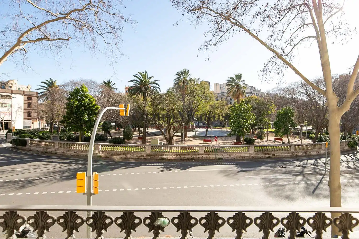 Vista exterior de Piso en venta en Barcelona con Aire acondicionado, Calefacción y Parquet