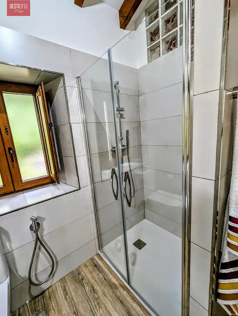 Baño de Casa o chalet en venta en Escalante con Jardín privado y Balcón