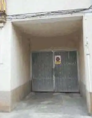 Aparcament en venda a Carrer Segrià
