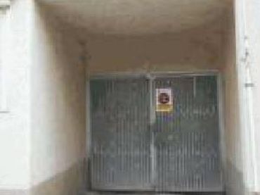 Aparcament en venda a Carrer Segrià