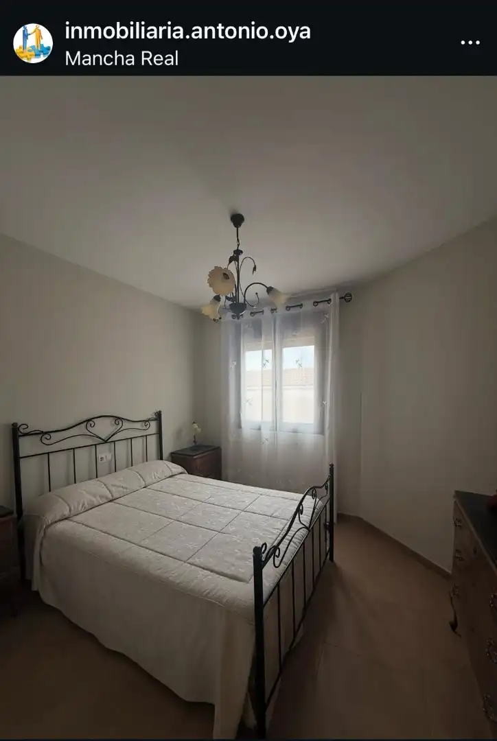 Schlafzimmer von Wohnung zum Verkauf in Mancha Real mit Klimaanlage, Terrasse und Abstellraum