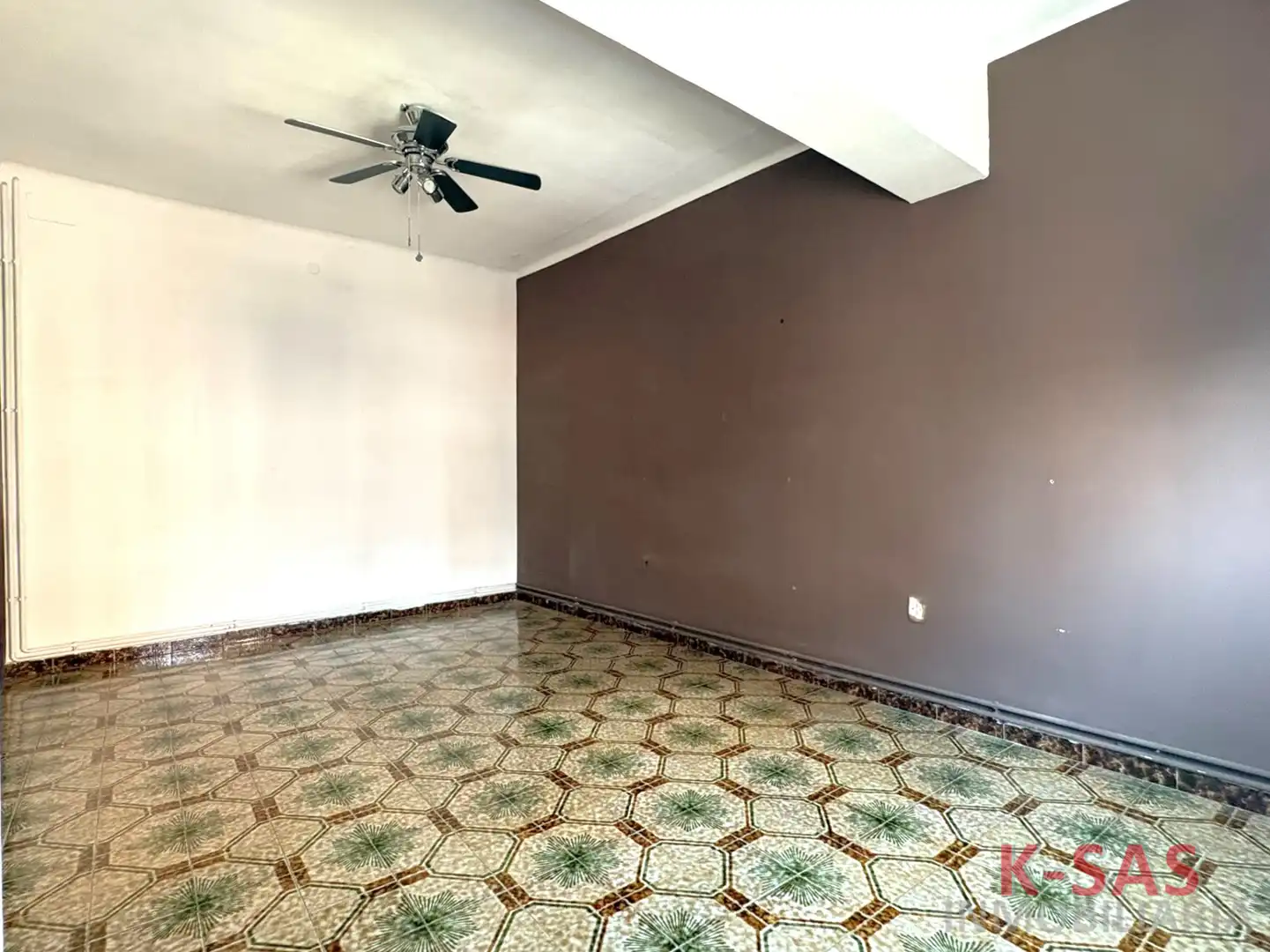 Wohnung zum Verkauf in Esplugues de Llobregat mit Heizung und Ofen