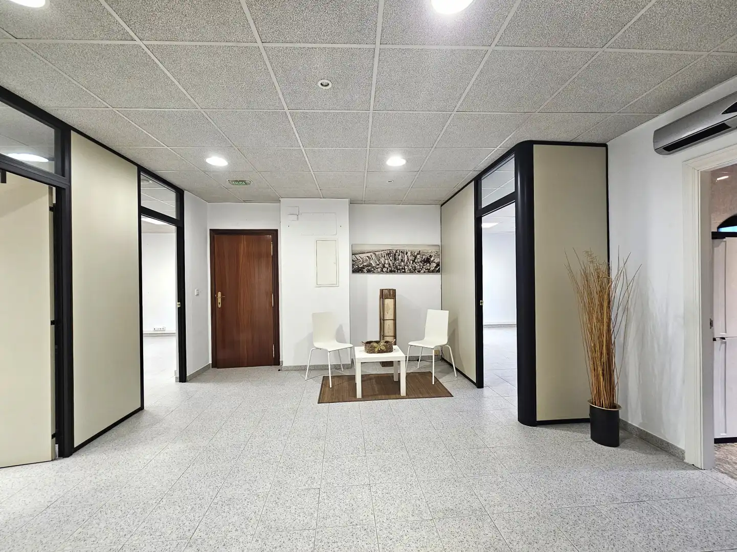 Office for rent in Siero