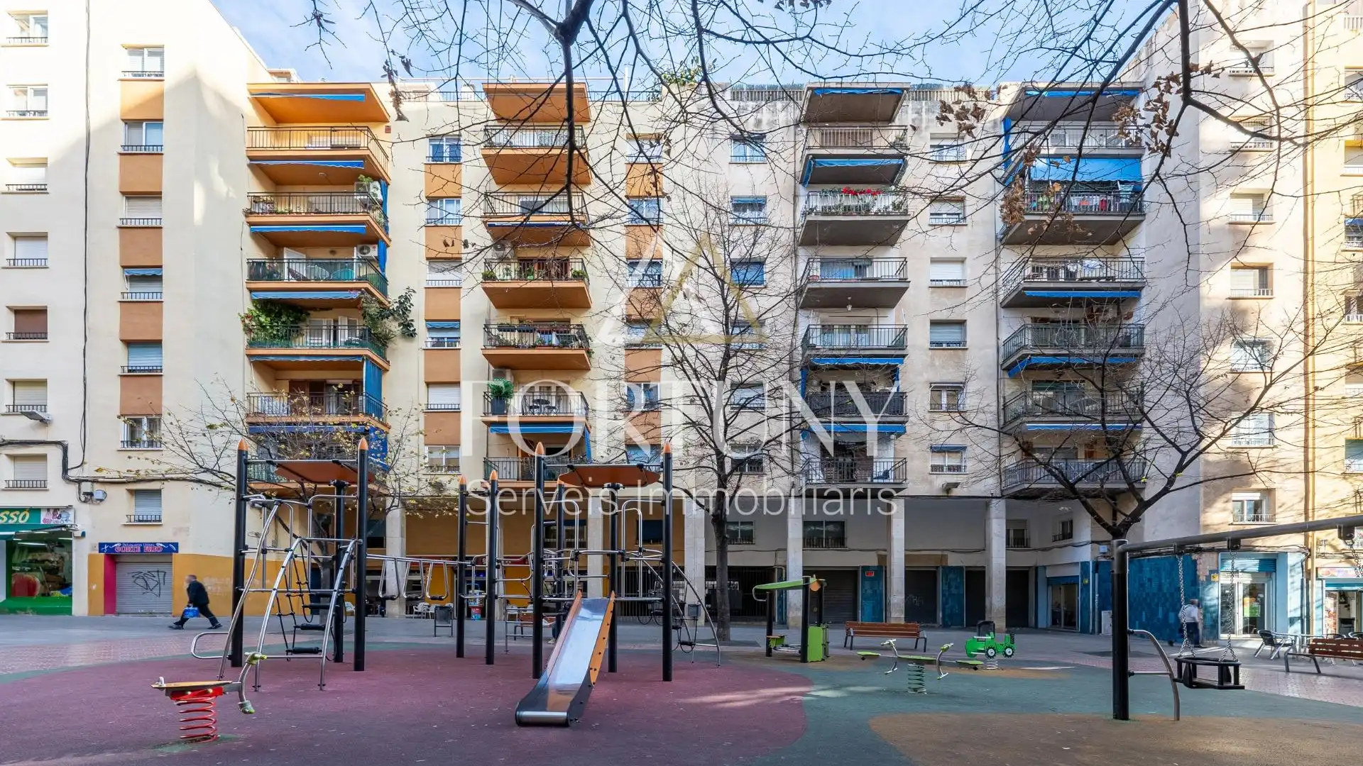 Piso en venta en Calle SARDANA, 10, Centre