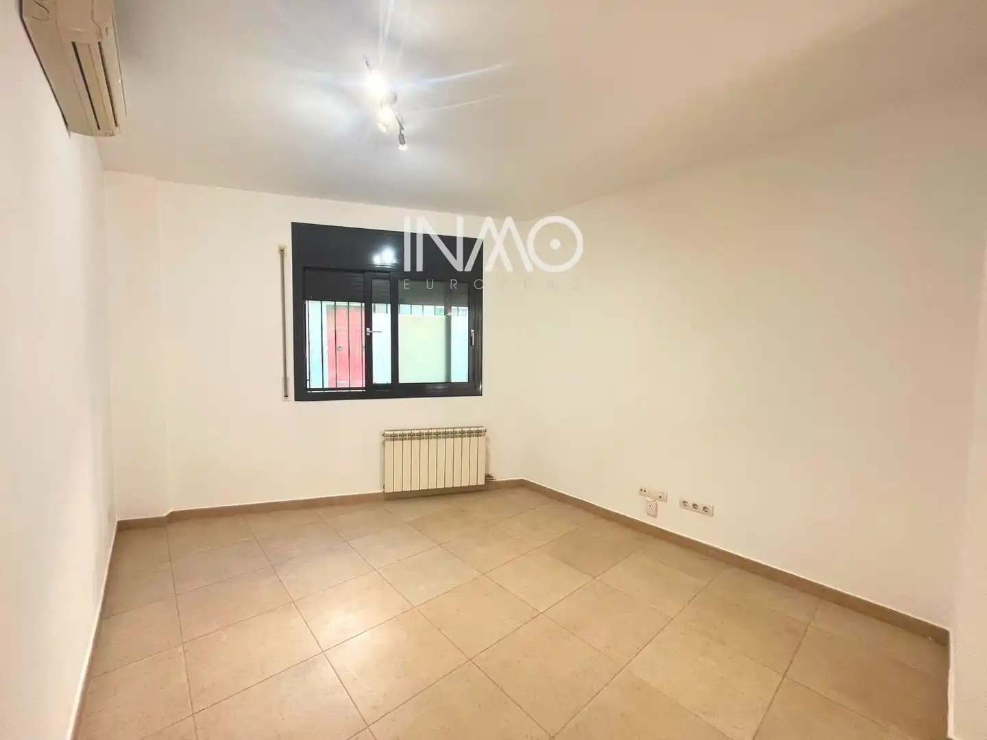 Flat for sale in Rubí  with Air Conditioner, Heating and Terrace