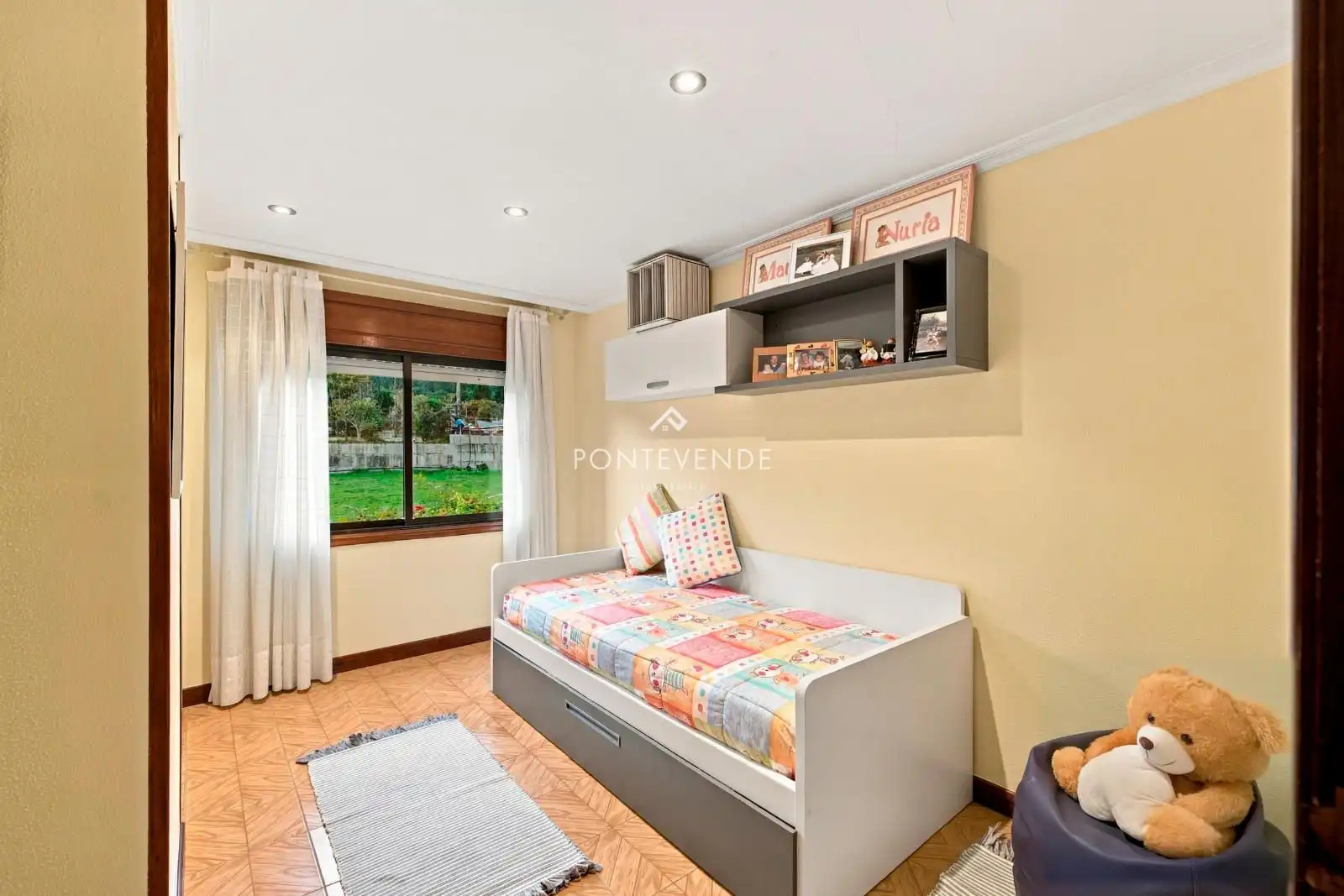 Habitación de Casa o chalet en venta en Campo Lameiro, Pontevedra