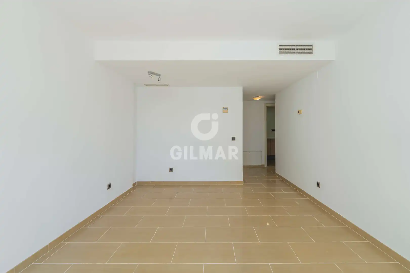 Bedroom of Flat for sale in Madrid  with Heating, Private garden and Storage room
