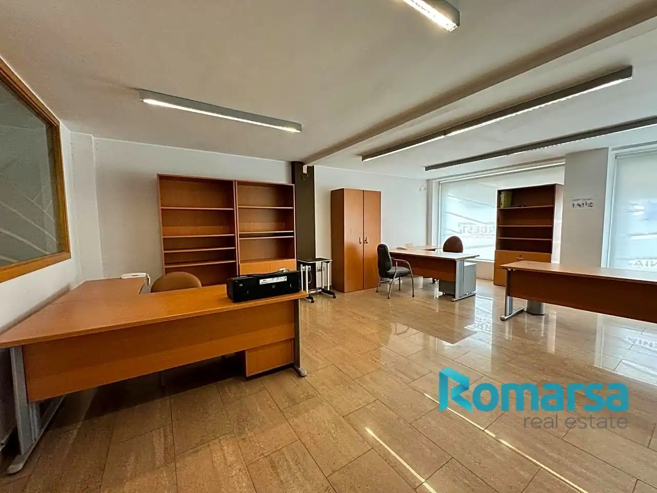 Business premises to rent in San Roque, imagen 4