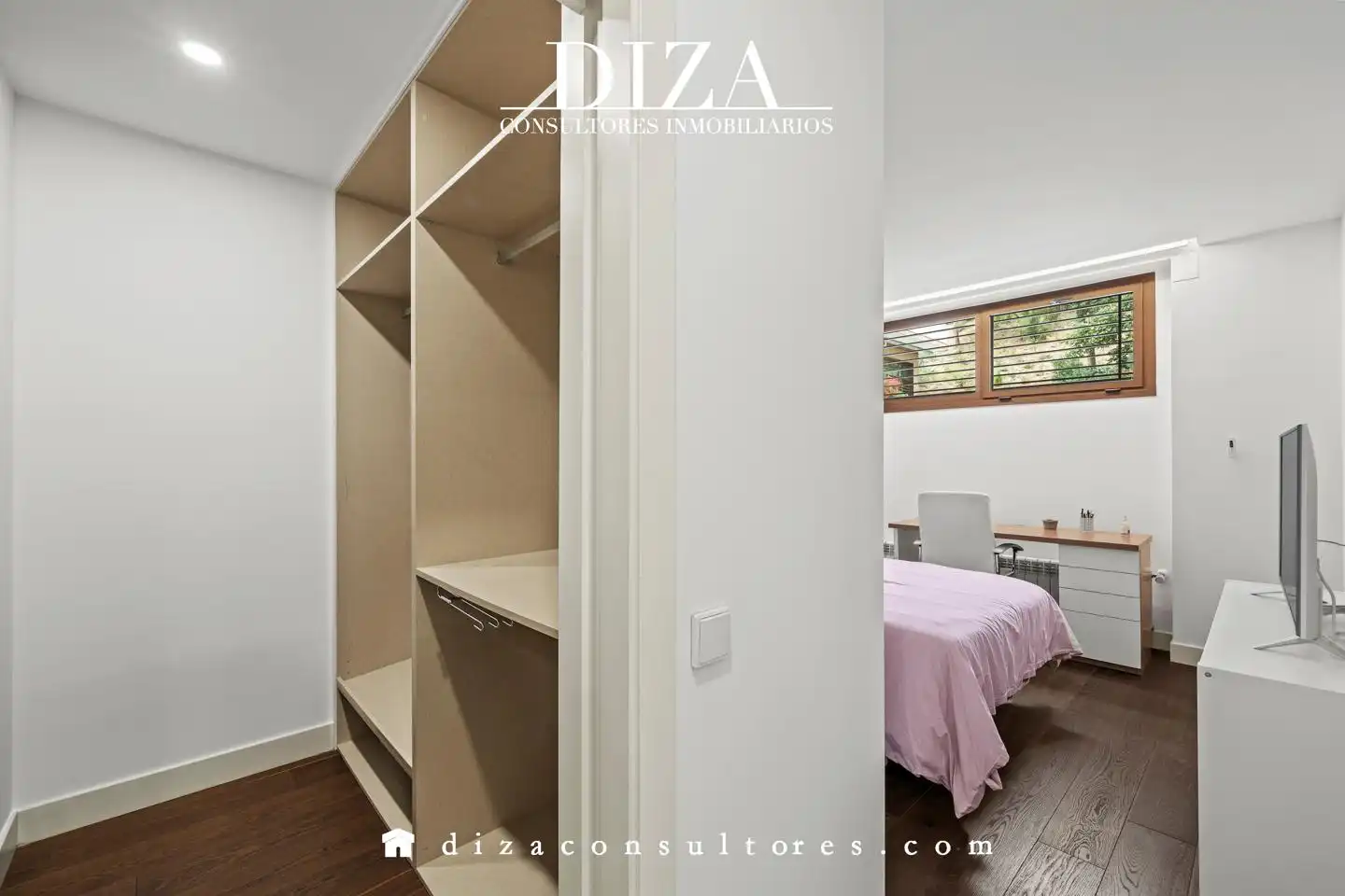 Schlafzimmer von Erdgeschoss zum Verkauf in Madrid mit Klimaanlage und Möbliert