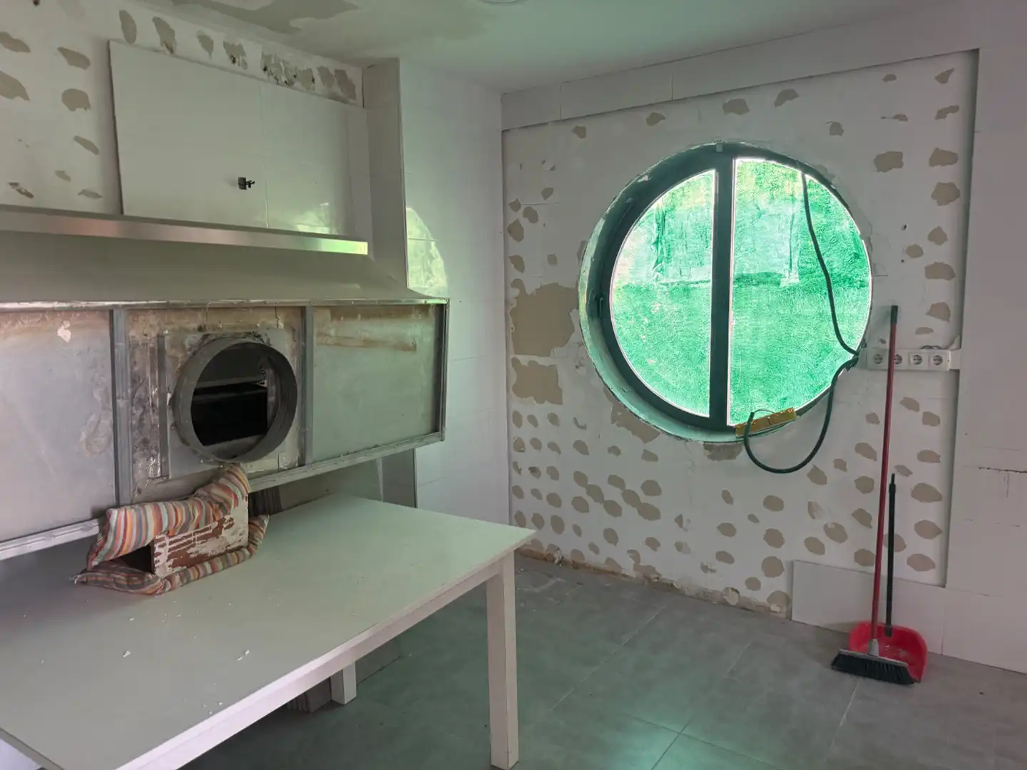 Kitchen of Apartments for sale in Badajoz  with Air Conditioner, Terrace and Storage room