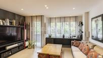 Living room of Apartment for sale in  Barcelona Capital  with Air Conditioner, Heating and Terrace