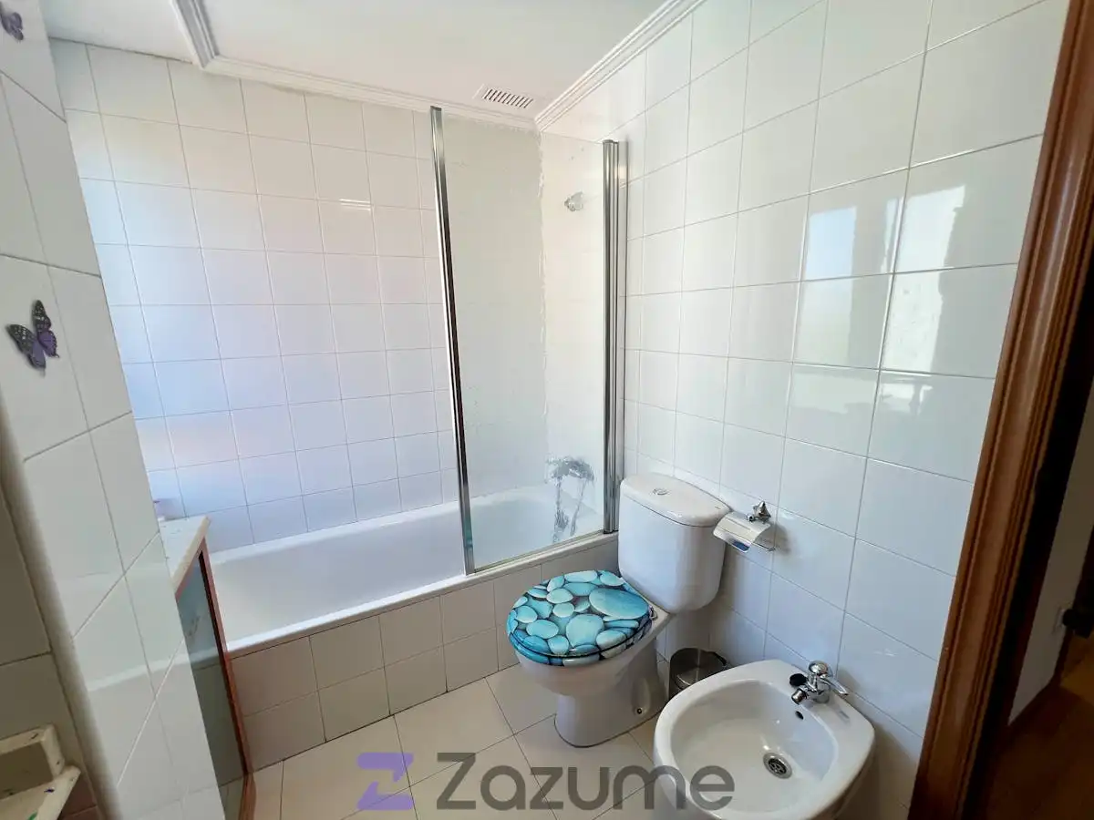 Wohnung zur Miete in Blas de Otero Kalea, Lakua-Bizkarra