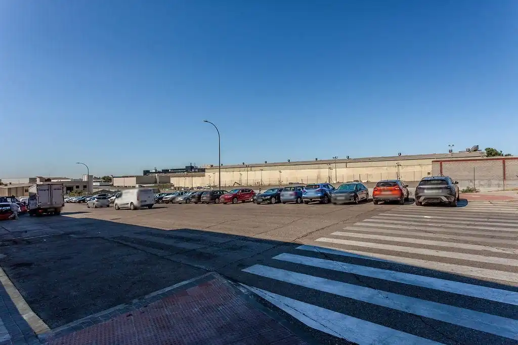 Aparcament de Residencial en venda en Madrid