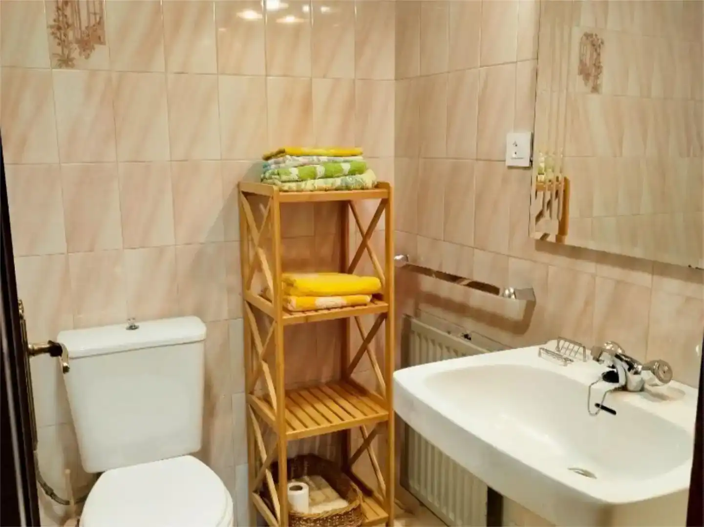 Bathroom of Flat for rent in Castrojeriz  with Furnished and Balcony