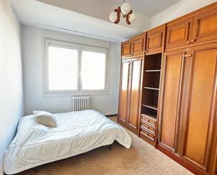 Bedroom of Apartment to share in Valladolid Capital