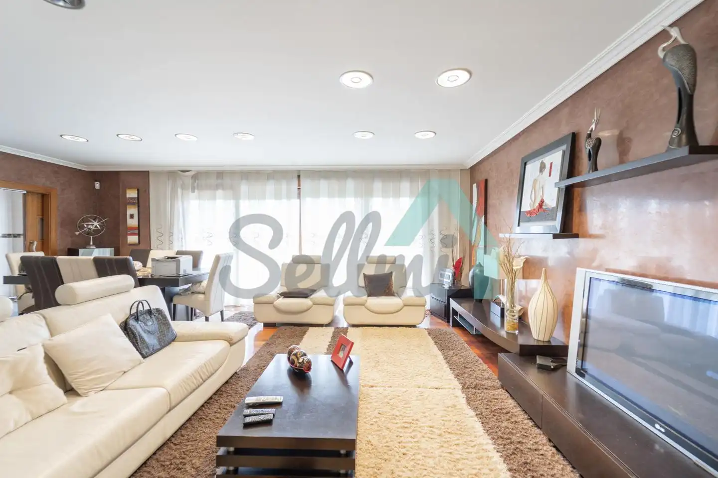 Sala de estar de Casa o chalet en venta en Oviedo  con Calefacción, Jardín privado y Parquet