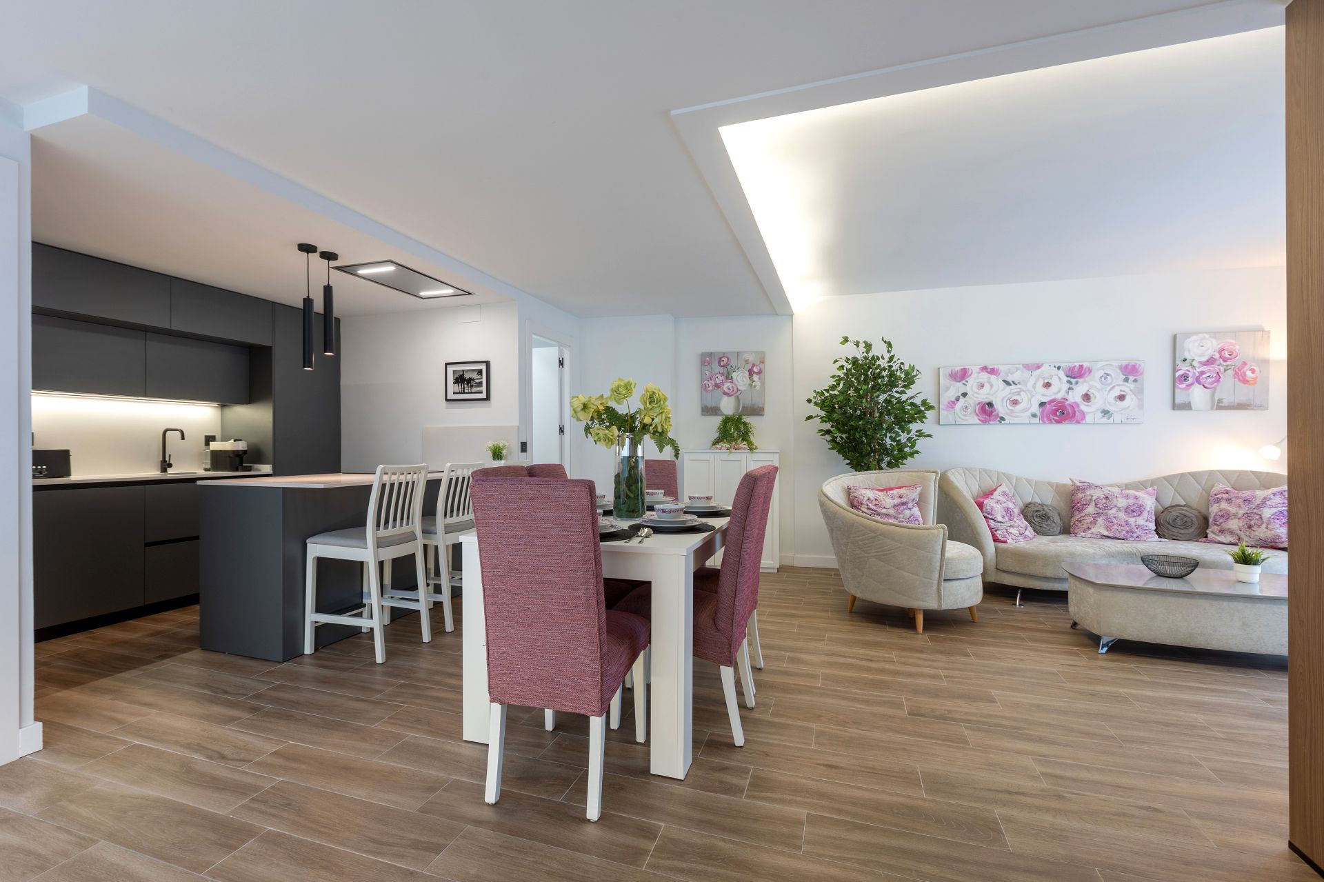 Dining room of Flat to rent in Almuñécar  with Air Conditioner, Furnished and Oven