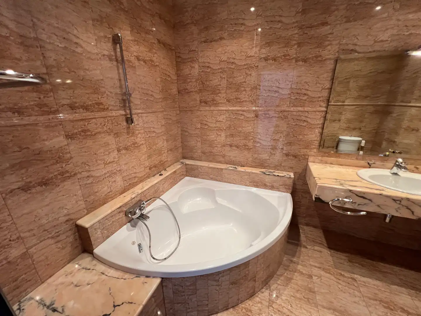 Baño de Casa o chalet en venta en Tàrrega con Calefacción, Jardín privado y Terraza