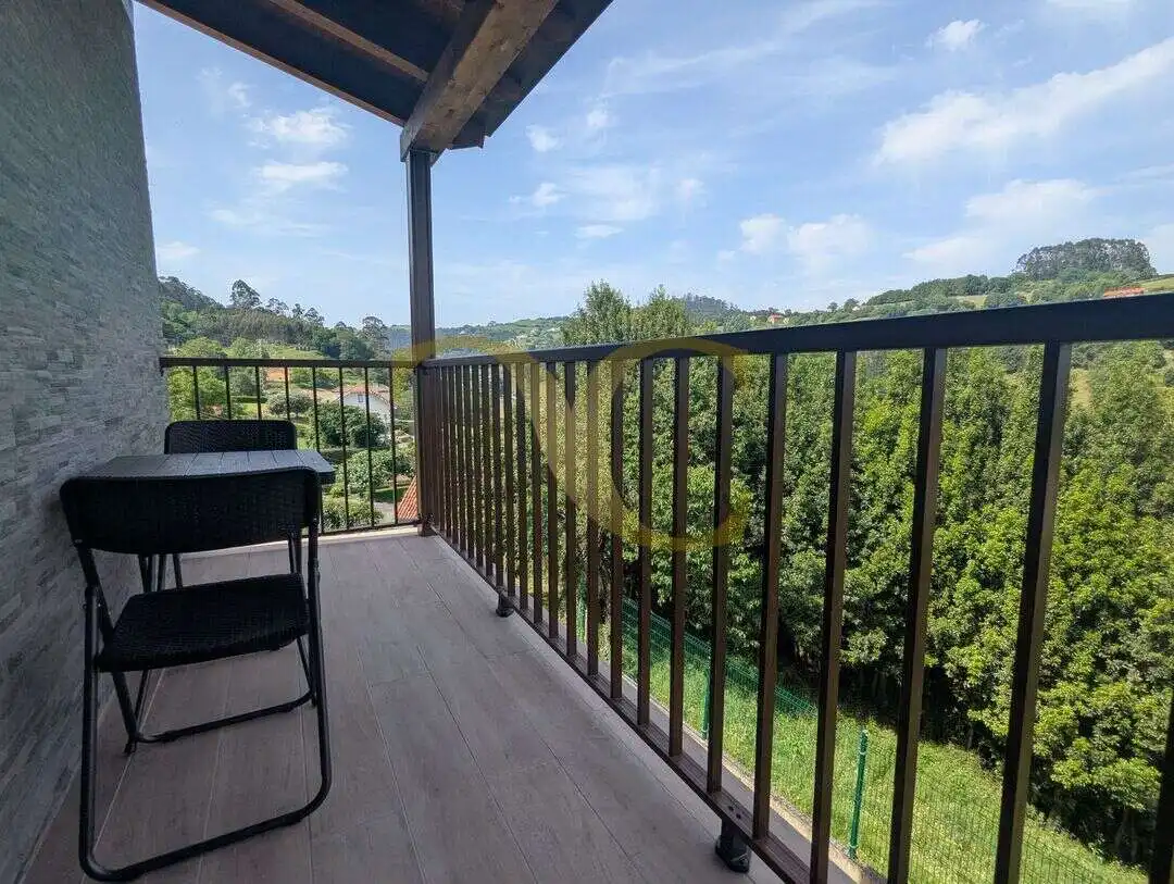 Terraza de Casa o chalet en venta en Gijón  con Calefacción, Jardín privado y Balcón