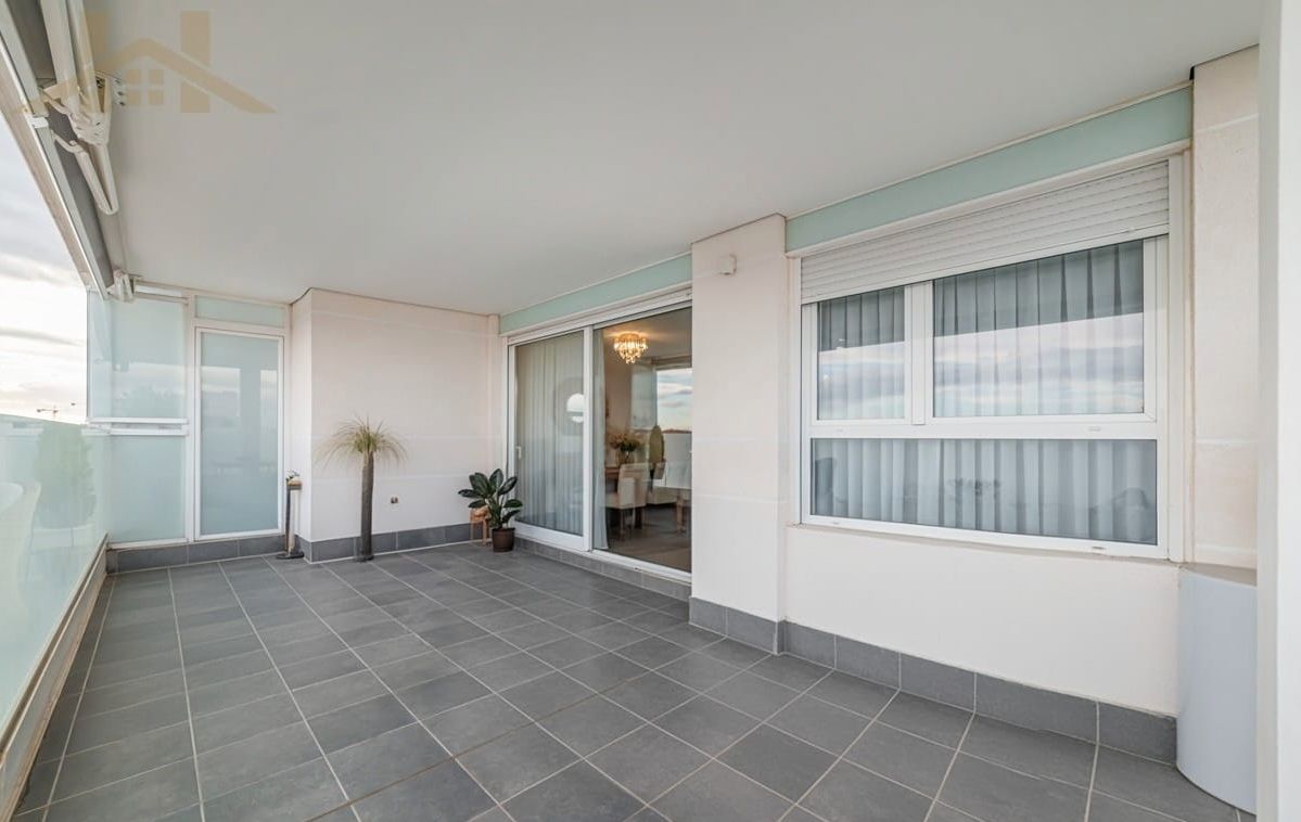 Terrace of Flat for sale in Tres Cantos  with Air Conditioner, Heating and Terrace