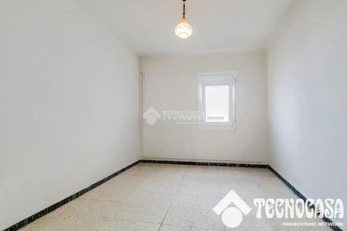 Bedroom of Flat for sale in Barcelona  with Heating and Terrace