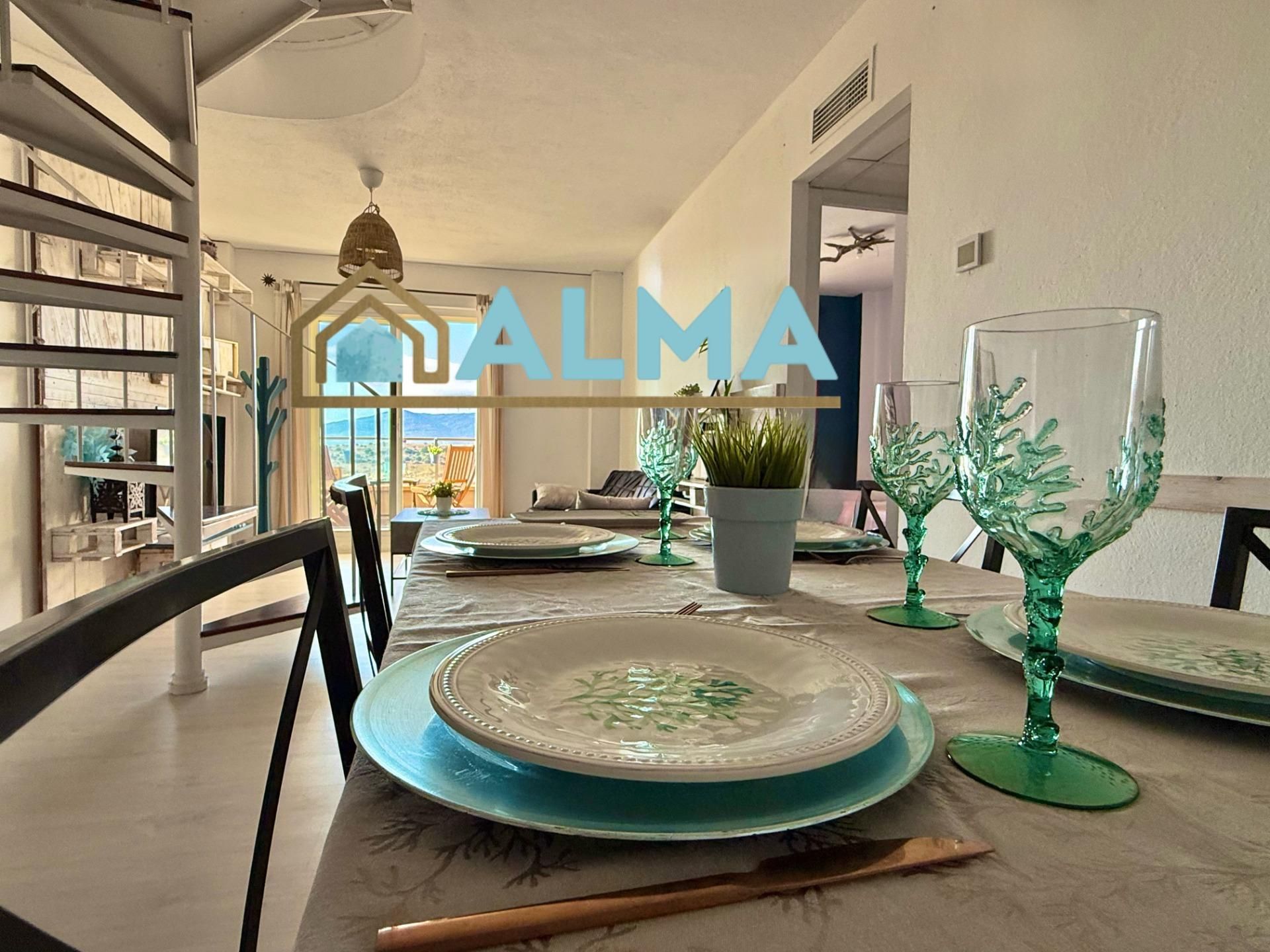 Menjador de Àtic en venda en Tarifa amb Aire condicionat, Jardí privat i Terrassa