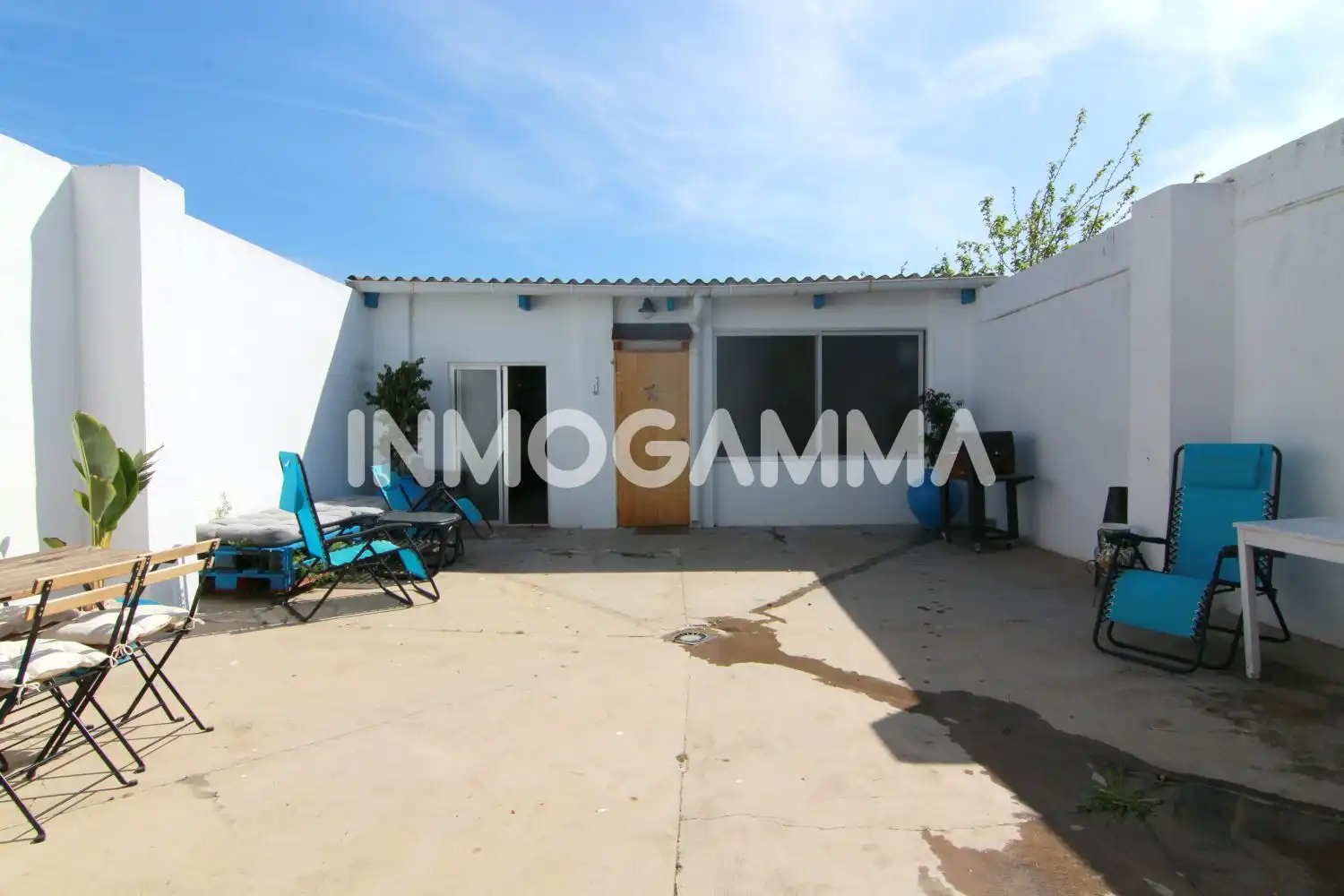 Vista exterior de Casa o xalet en venda en Sueca amb Terrassa i Traster