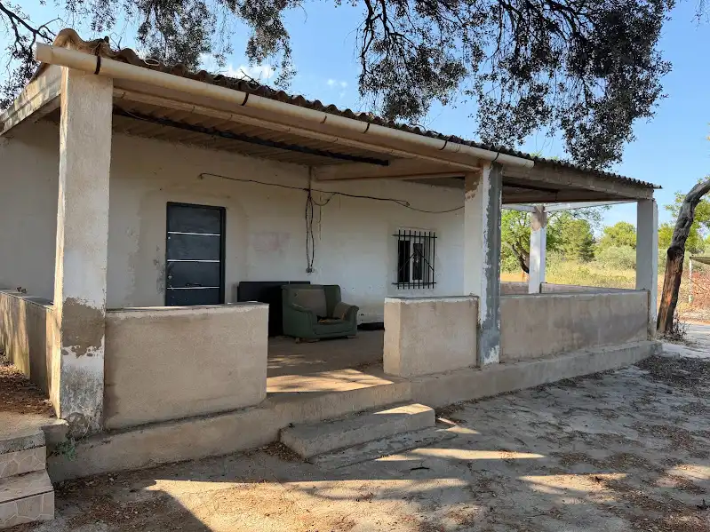 Vista exterior de Finca rústica en venda en L'Alcora amb Terrassa, Piscina i Alarma