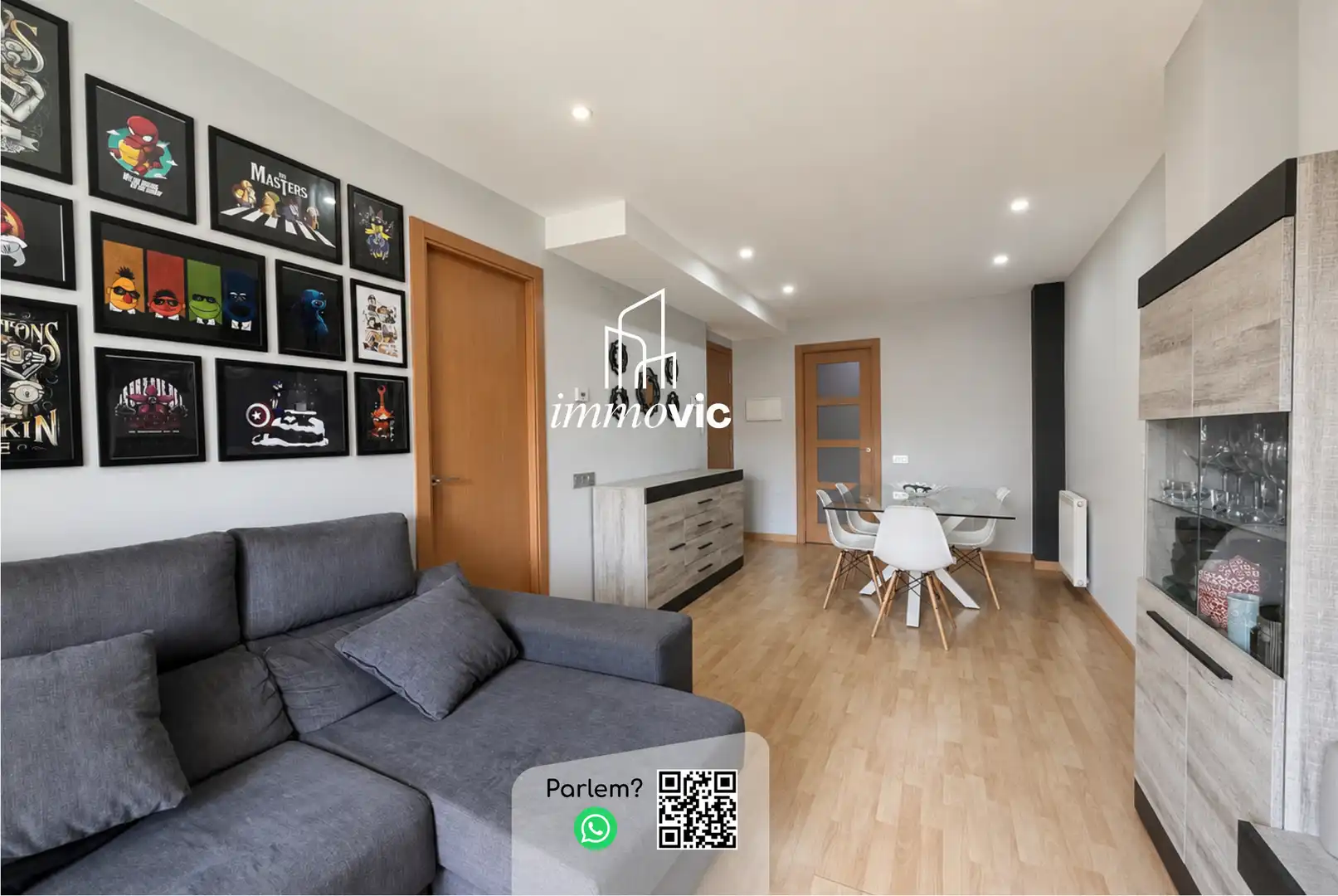 Sala de estar de Dúplex en venta en Roda de Ter con Calefacción, Parquet y Terraza