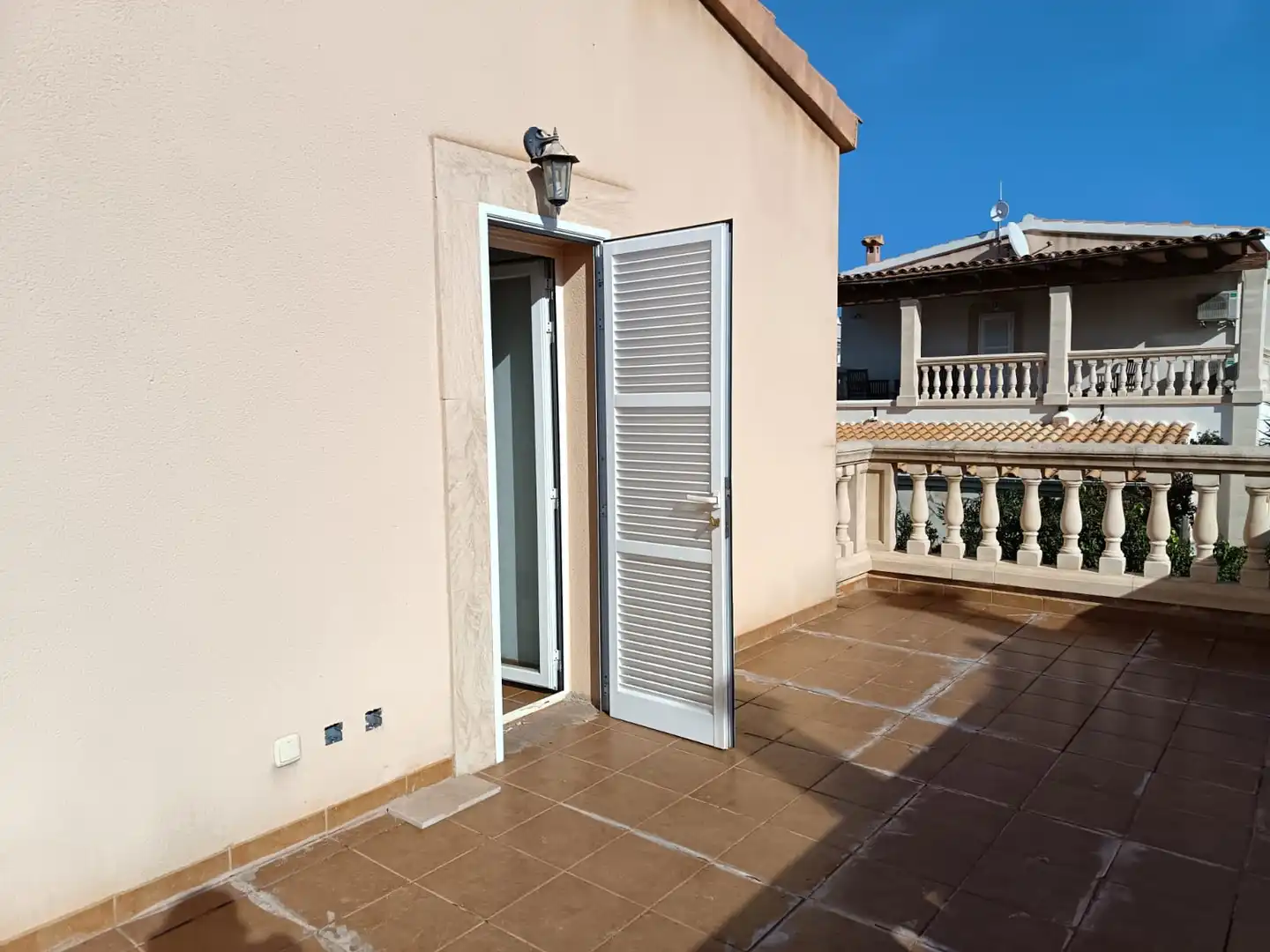 Detached house with terrace for sale in Carrer Carles I 44, imagen 3