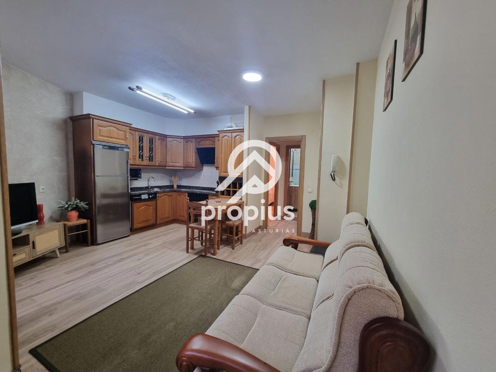 Cuina de Pis en venda en Llanes amb Calefacció, Parquet i Forn