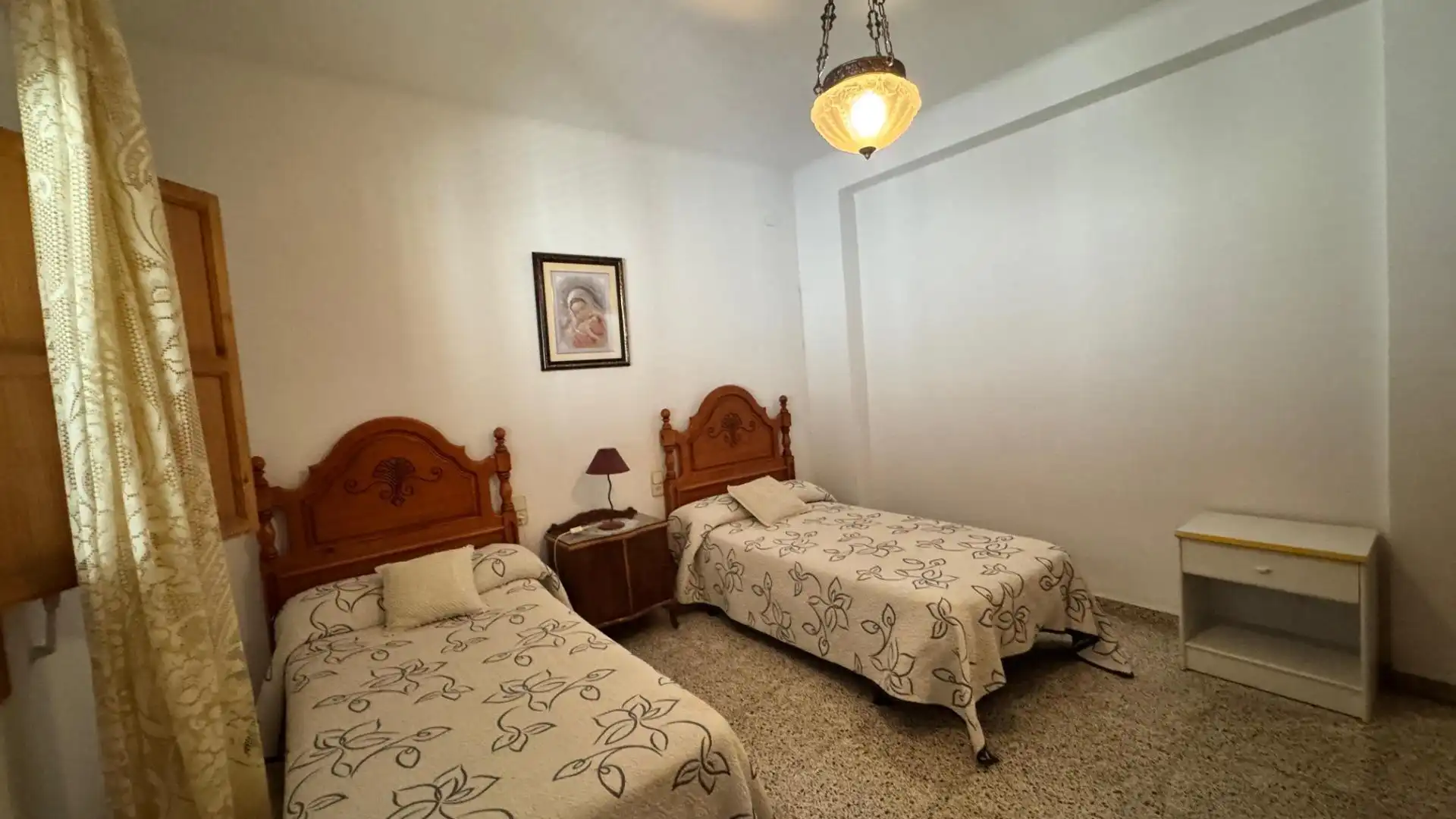Dormitori de Casa adosada en venda en Dúrcal amb Balcó