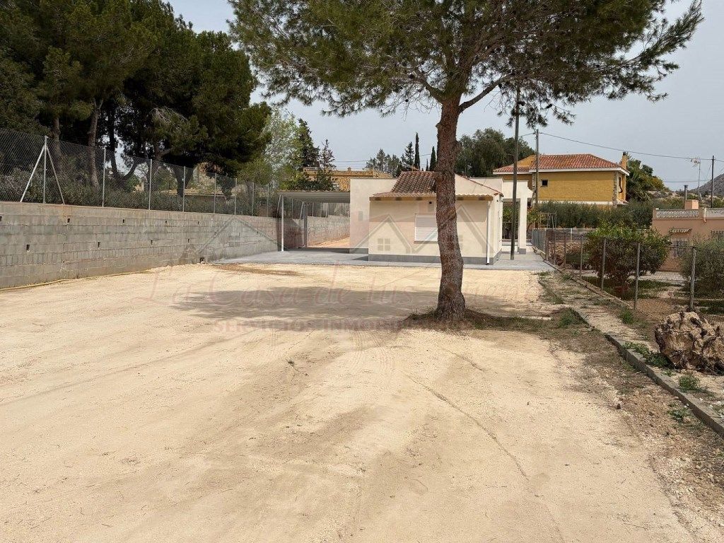 Finca rústica en venda en Alicante / Alacant amb Piscina