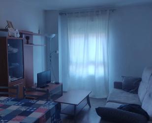 Living room of Flat to rent in Tomares  with Swimming Pool, Furnished and Oven