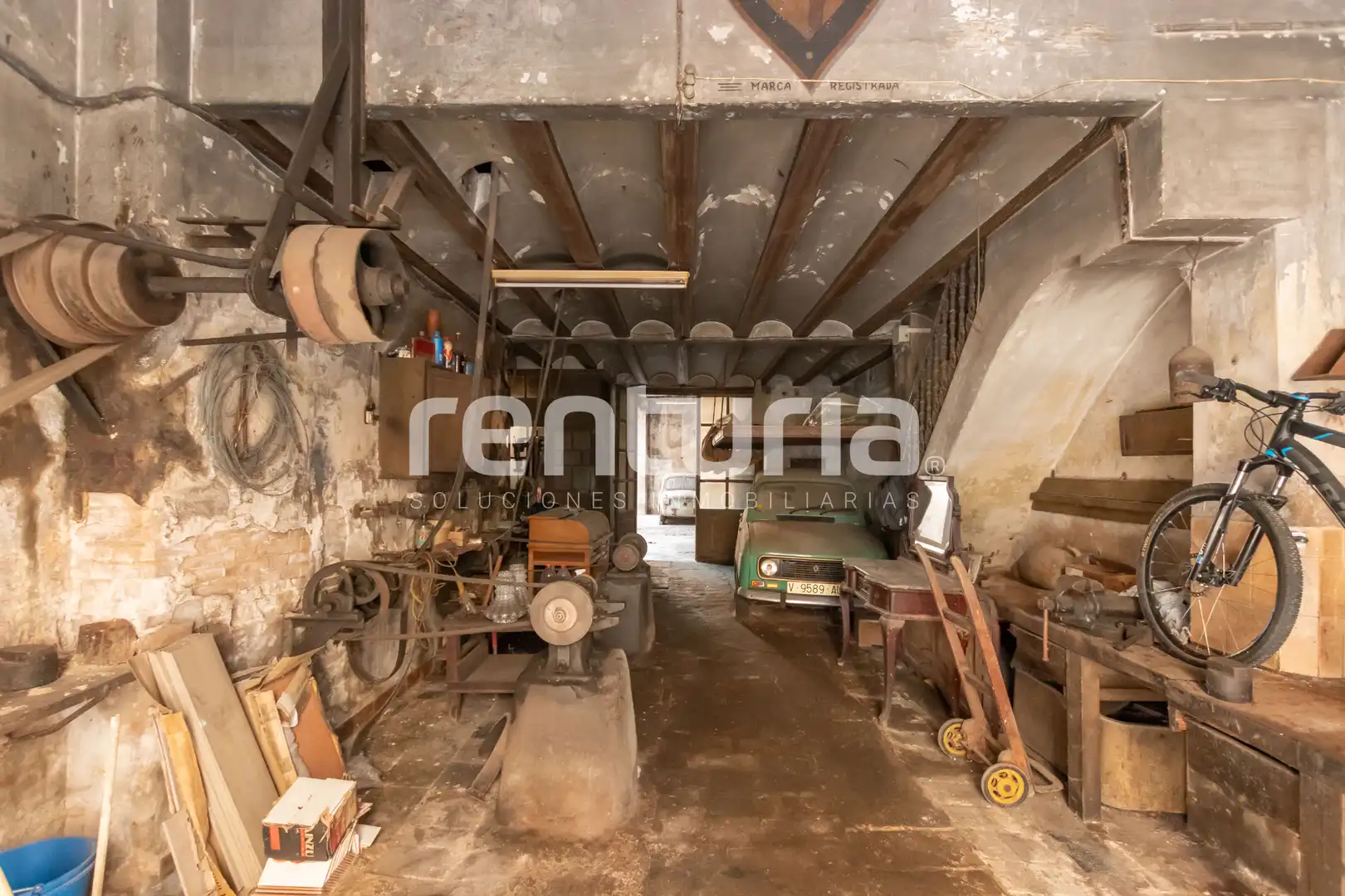Commercial properties for sale in Valencia  with Terrace