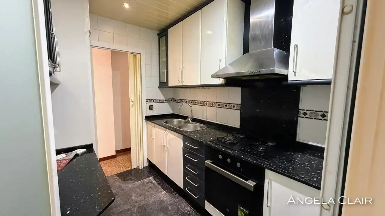 Kitchen of Flat for sale in Castelldefels