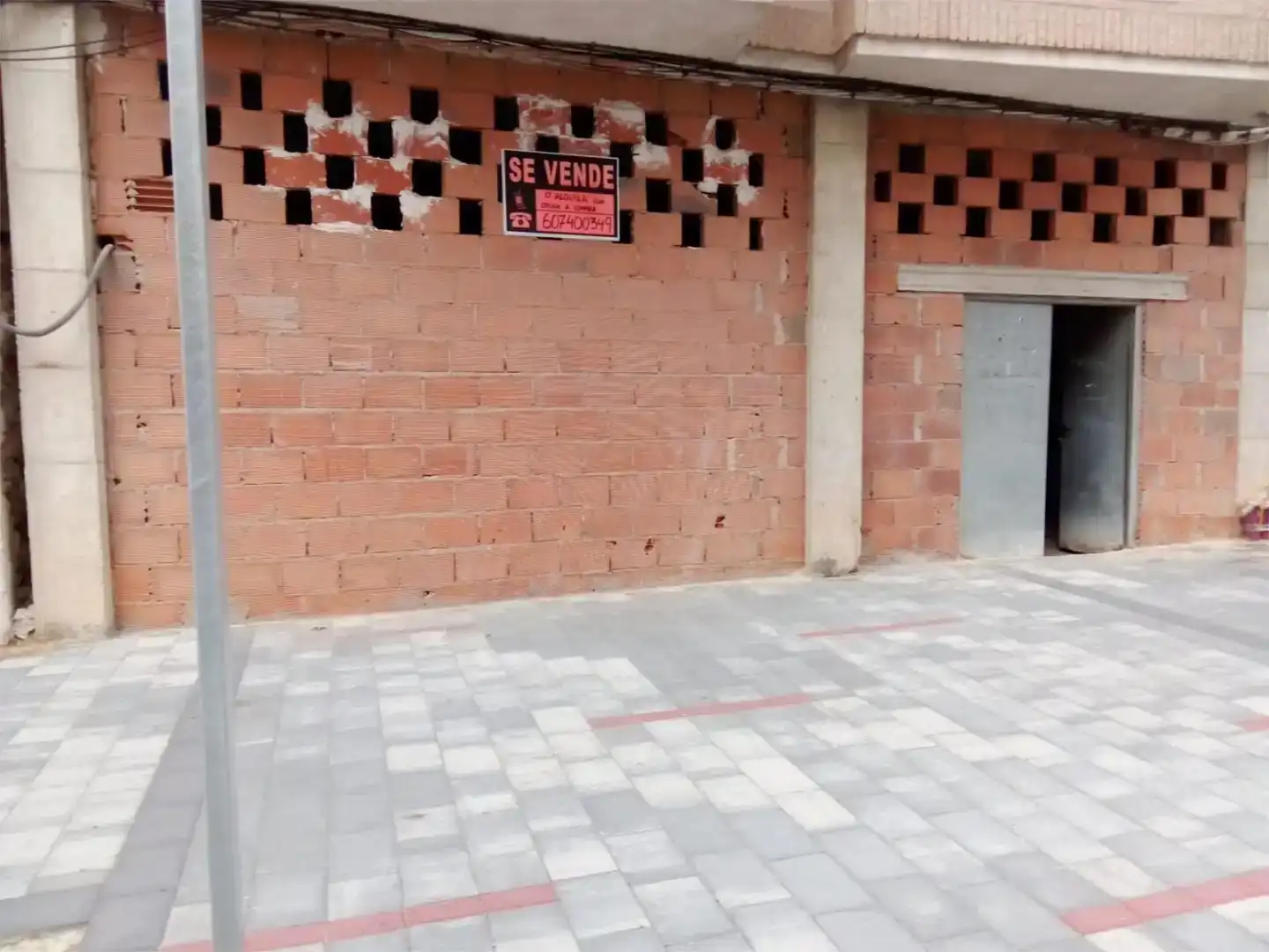 Aparcament de Local de lloguer en Hellín